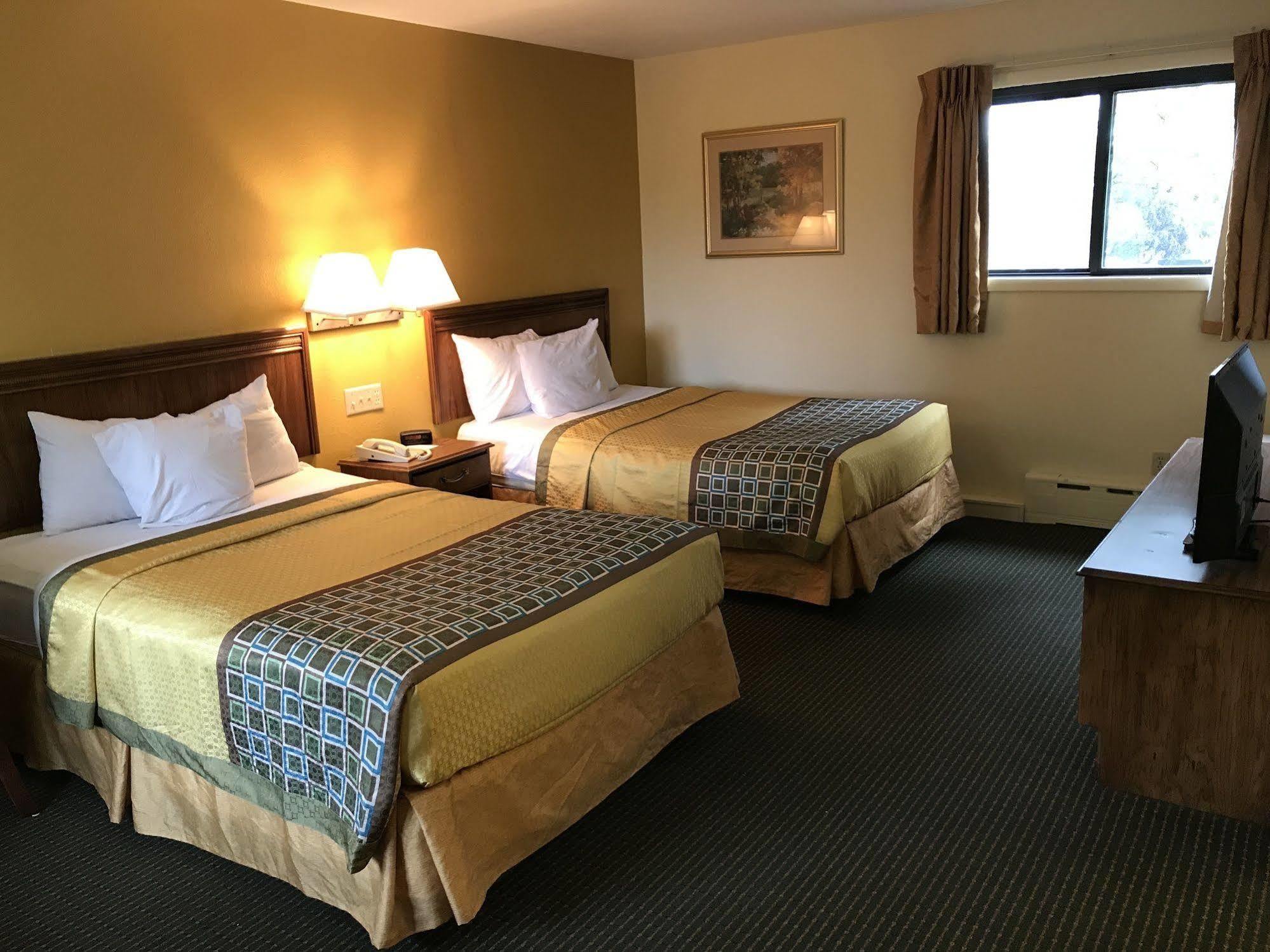 Budget Host Inn 샌더스키 외부 사진