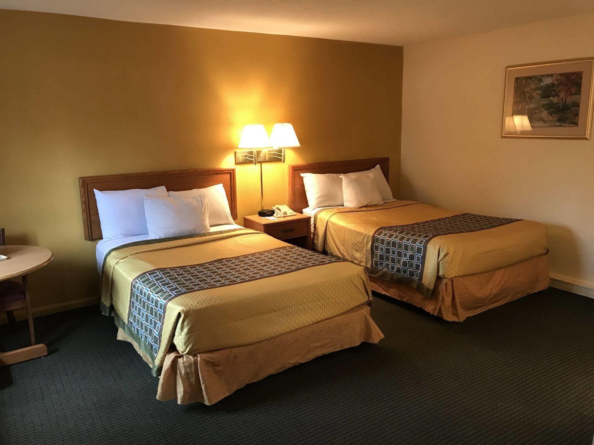 Budget Host Inn 샌더스키 외부 사진