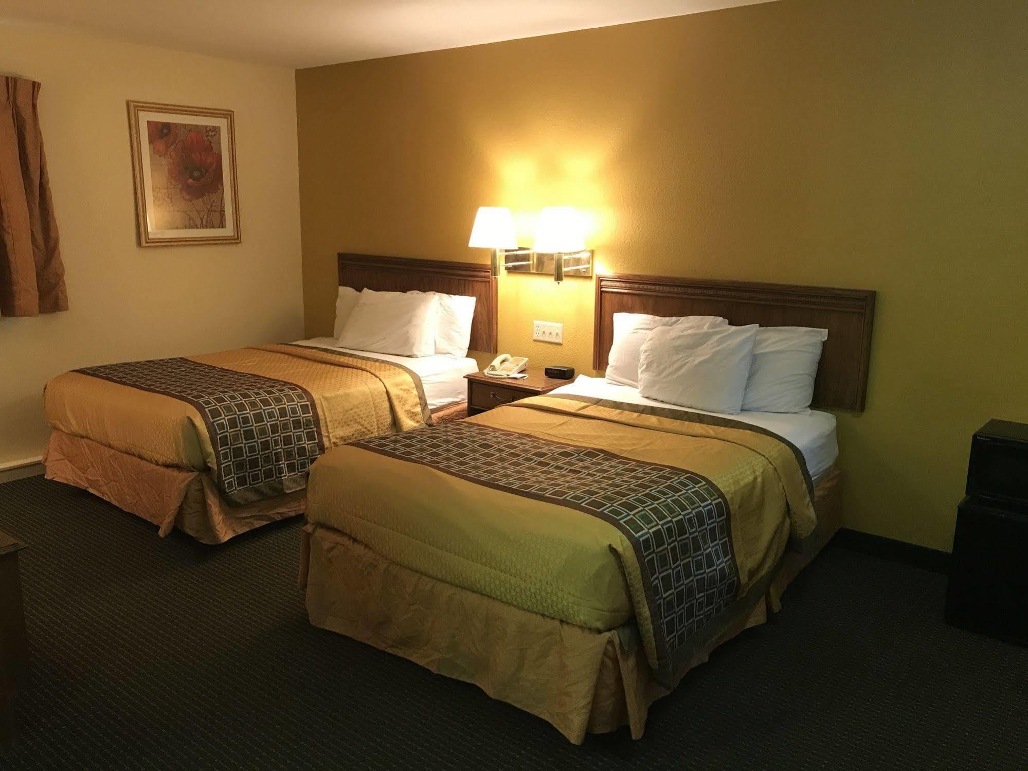 Budget Host Inn 샌더스키 외부 사진